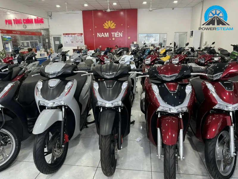 Xe-may-nam-tien-cap-nhat-nhieu-mau-xe-dep-hot-5-powersteam